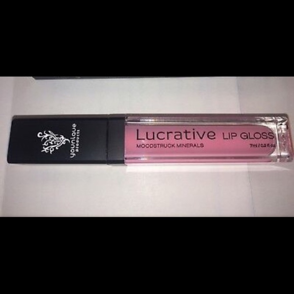 Younique Lip Gloss
